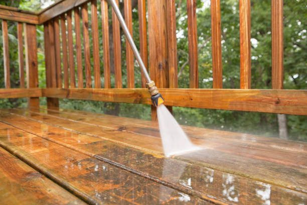 Best Pool Deck Cleaning  in Tappan, NY